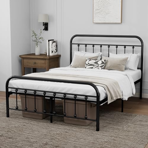White Metal Full Size Bed Frame with Headboard Footboard L689