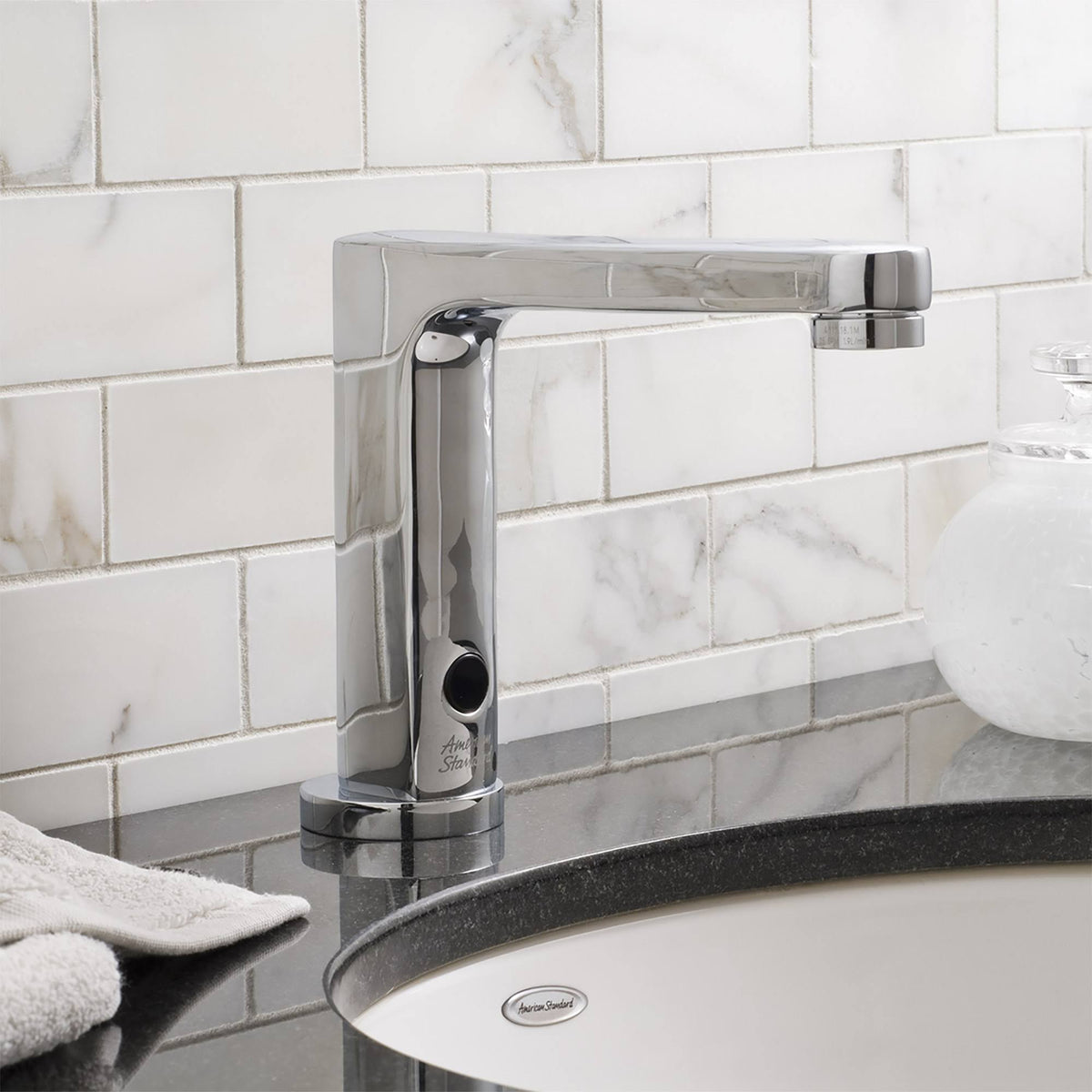 Single Hole Bathroom Faucet X230276