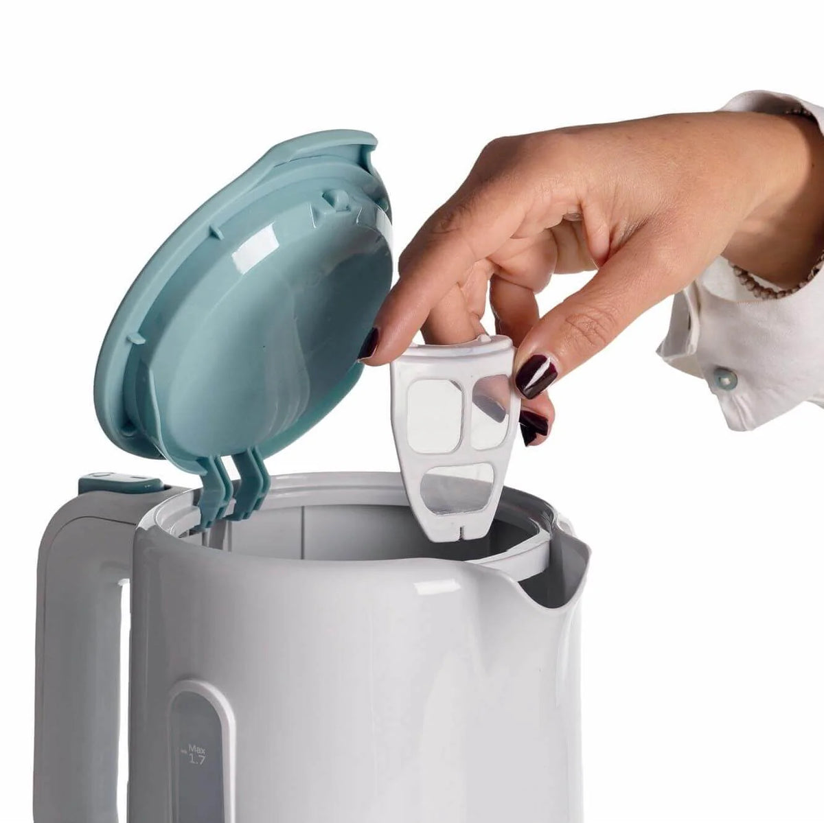 White Breakfast Kettle V185557