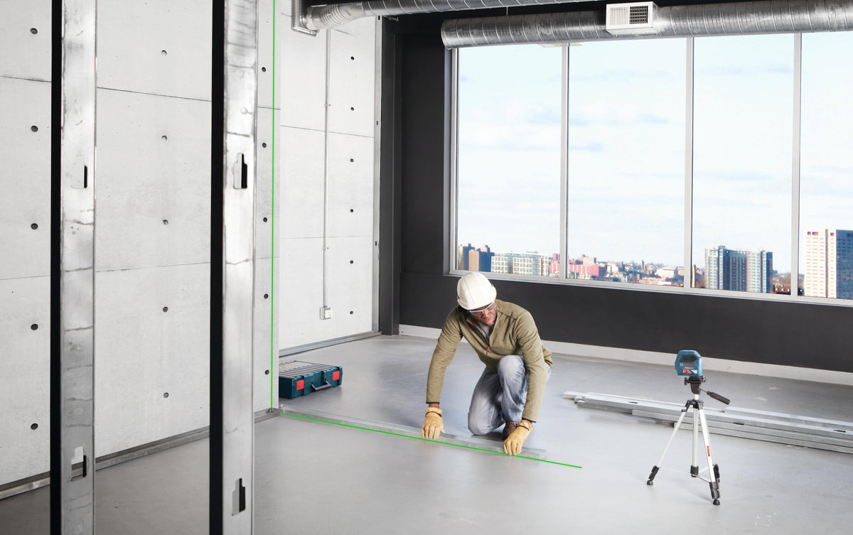 Green-Beam Self-Leveling Cross-Line Laser O7729