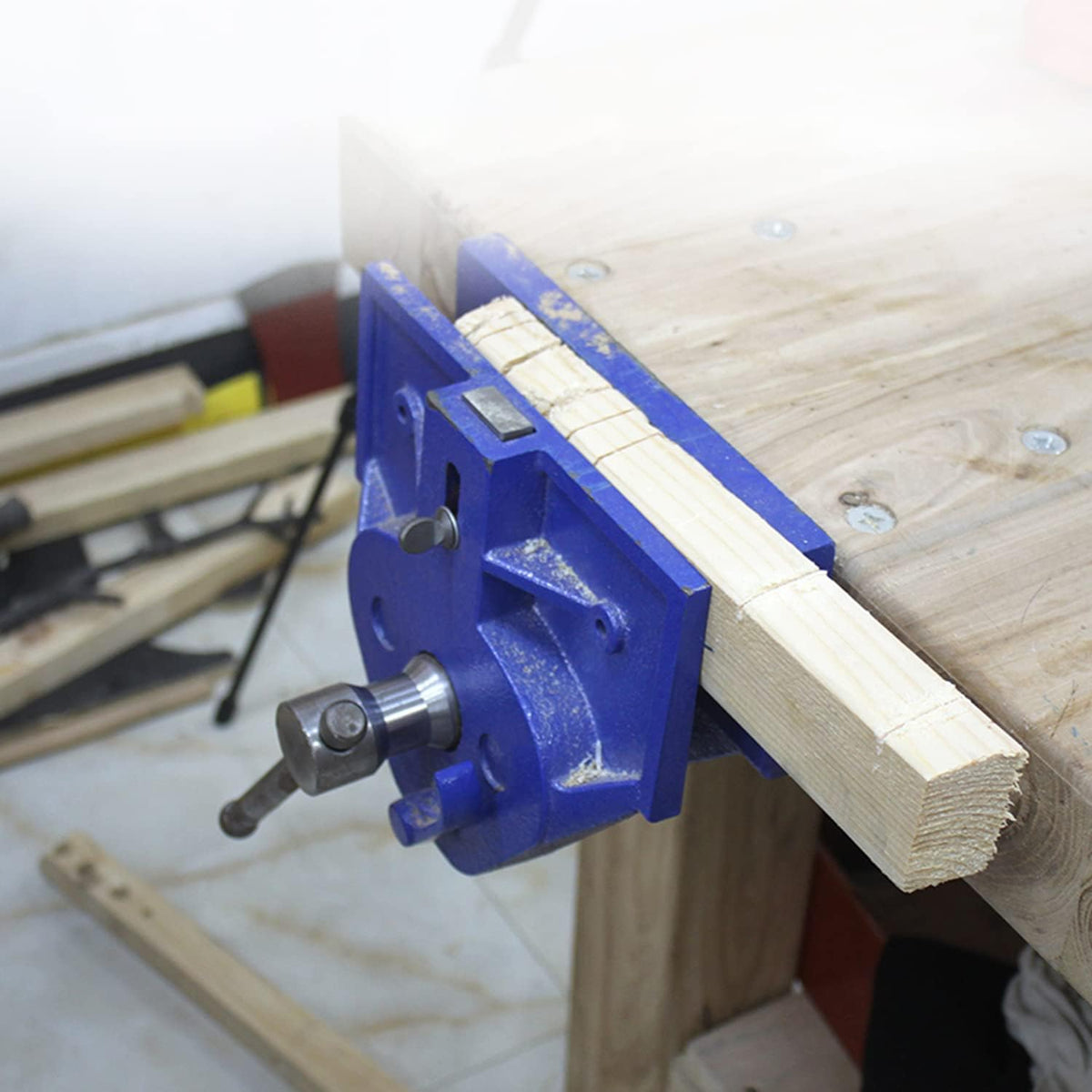 10.5 Inch Cast Iron Woodworking Bench Vise M998784